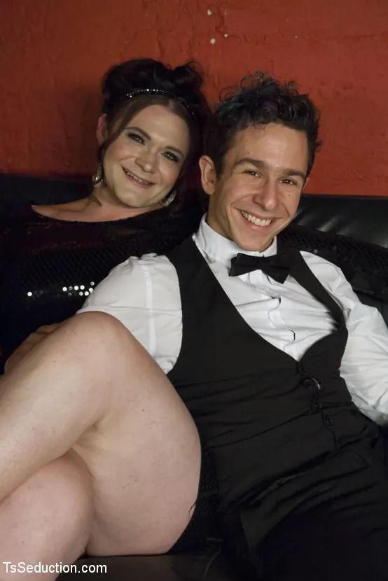 Kink TS 'New Year, New Wood. Well, you get the point - Happy New Year from TSS!' starring Bianca Blake (Photo 1)