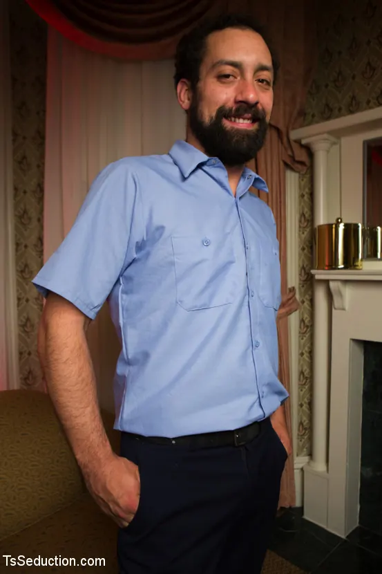 Jesse in 'gives a hotel worker the Best Day Ever!' from 'Kink TS' (Photo 1) Kink TS 'gives a hotel worker the Best Day Ever!' starring Jesse (Photo 1)