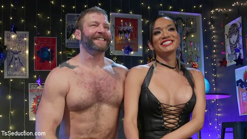 Kink TS 'You're 86'd: Jessica Fox Fucks Muscled Troublemaker Colby Jansen' starring Jessica Fox (Photo 24)