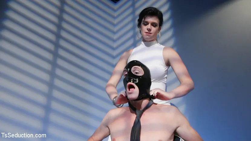 Kink TS 'Anal Instinct: Kendall Penny and Tony Orlando' starring Kendall Penny (Photo 9)